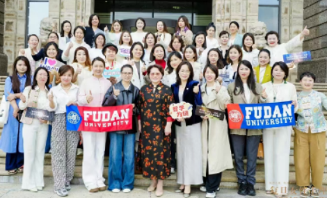 女性心力觉醒培训：冲破困境枷锁，唤醒内在巨力