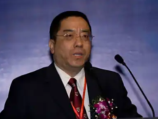 人大经济学教授彭刚介绍