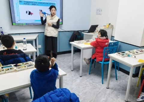 线下少儿编程机构大揭秘：码高教育脱颖而出