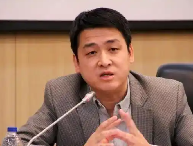 2026年中央财经大学教授苏治股票课程如何收费?