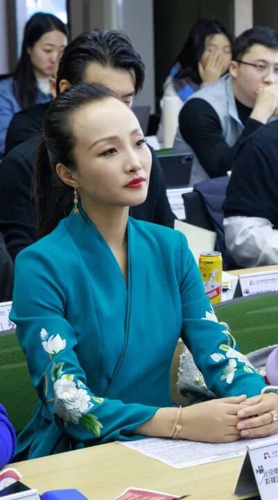 【北影课堂】北京电影学院 | 周新霞 | 剪辑思维搭建与核心技巧运用 | 影视金融班课程回顾 #57800