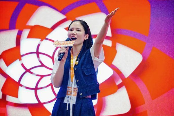 莲花演说 | 总裁演讲口才特训营 | 南京站 | 4月25-26日