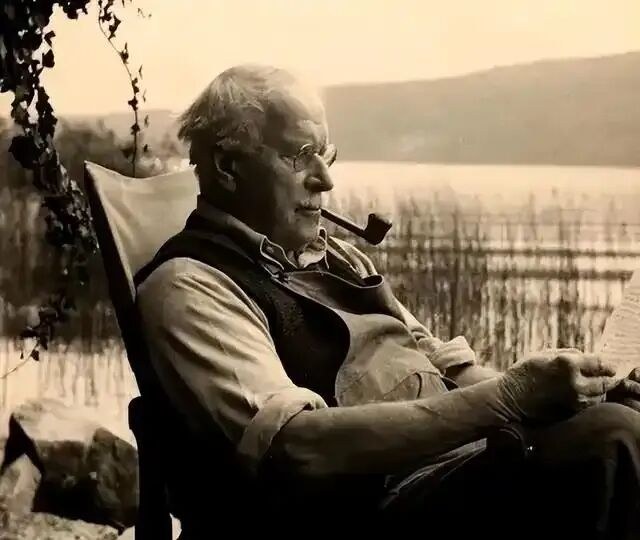 简单心理 | 荣格 | 曼陀罗 | 治愈心痛最古老的方式