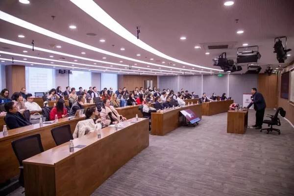紫荆教育 | 玛丽伍德大学 | 综合管理方向MBA | 13期班开学在即
