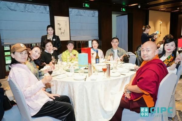 健康中国 | 翟双庆/李桂东/刘劼 | 黄帝内经大师班 | 企业家健康管理 | 杭州 | 4月18-21日