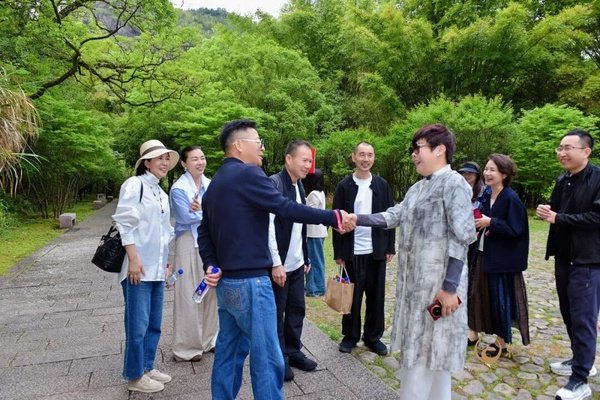 红颜丹心学堂 | 武夷山站圆满落幕 | 武夷山水一程，此心光明一生