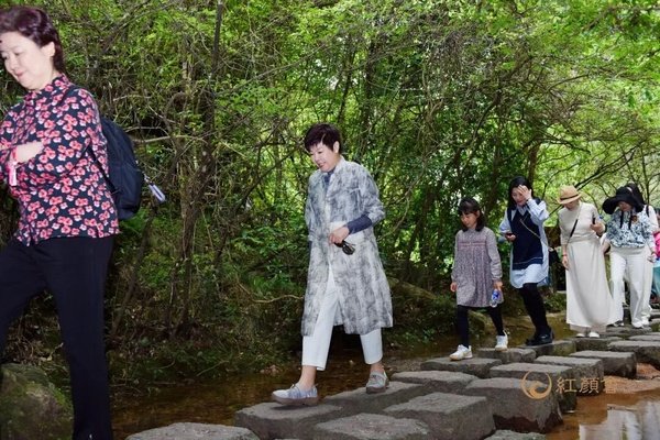红颜丹心学堂 | 武夷山站圆满落幕 | 武夷山水一程，此心光明一生