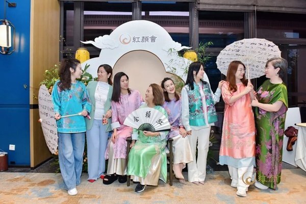 红颜丹心学堂 | 武夷山站圆满落幕 | 武夷山水一程，此心光明一生