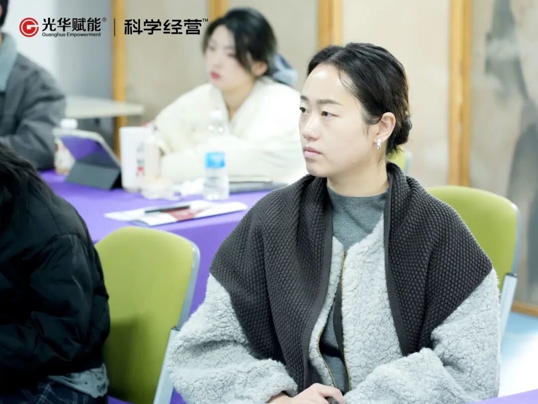 光华赋能 | AI赋能招聘面试题库构建 | 精准识别企业战略引擎