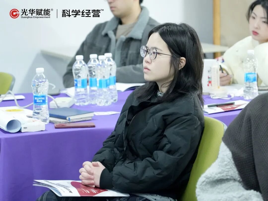 光华赋能 | AI赋能招聘面试题库构建 | 精准识别企业战略引擎