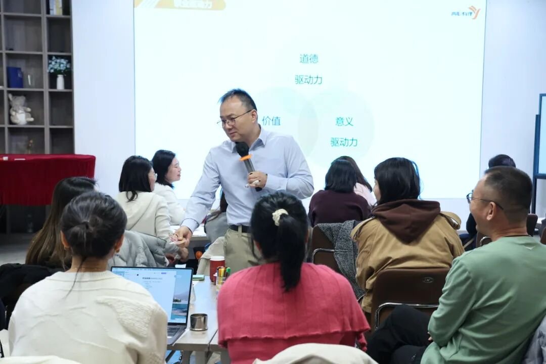 良辉演讲口才培训 | 3月月报