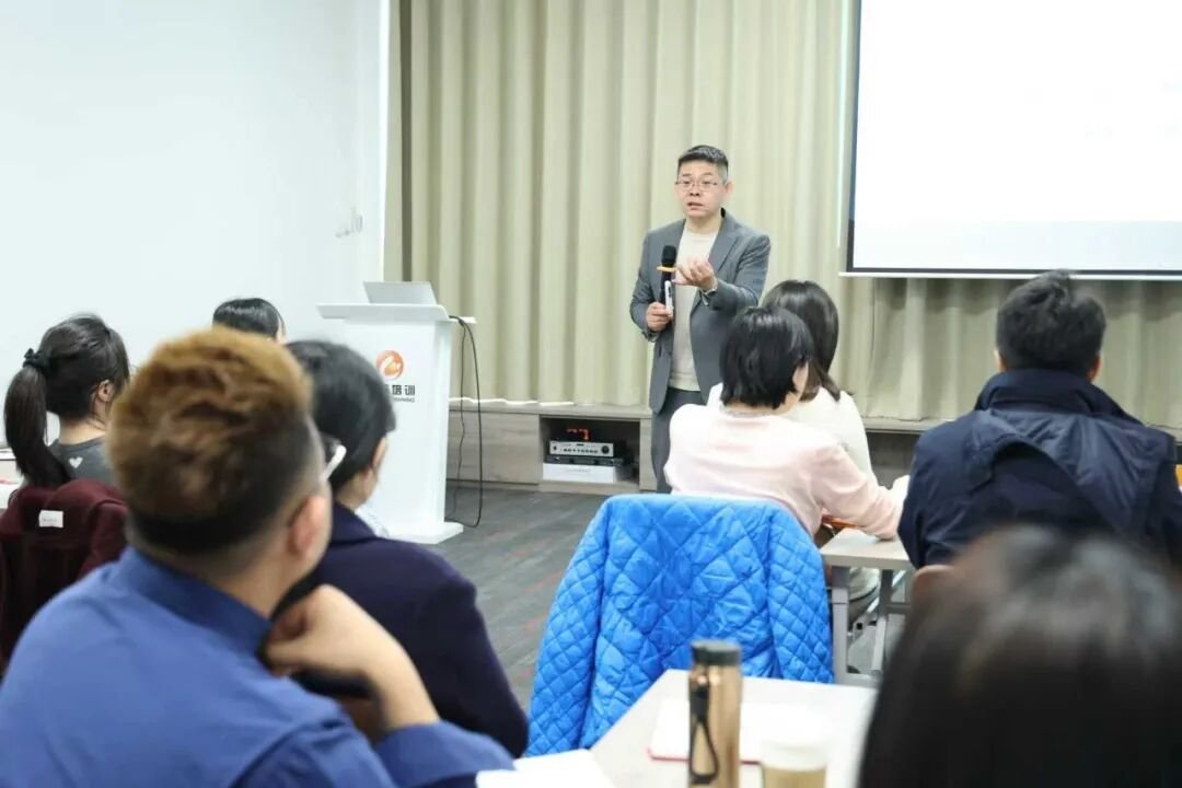 良辉演讲口才培训 | 3月月报