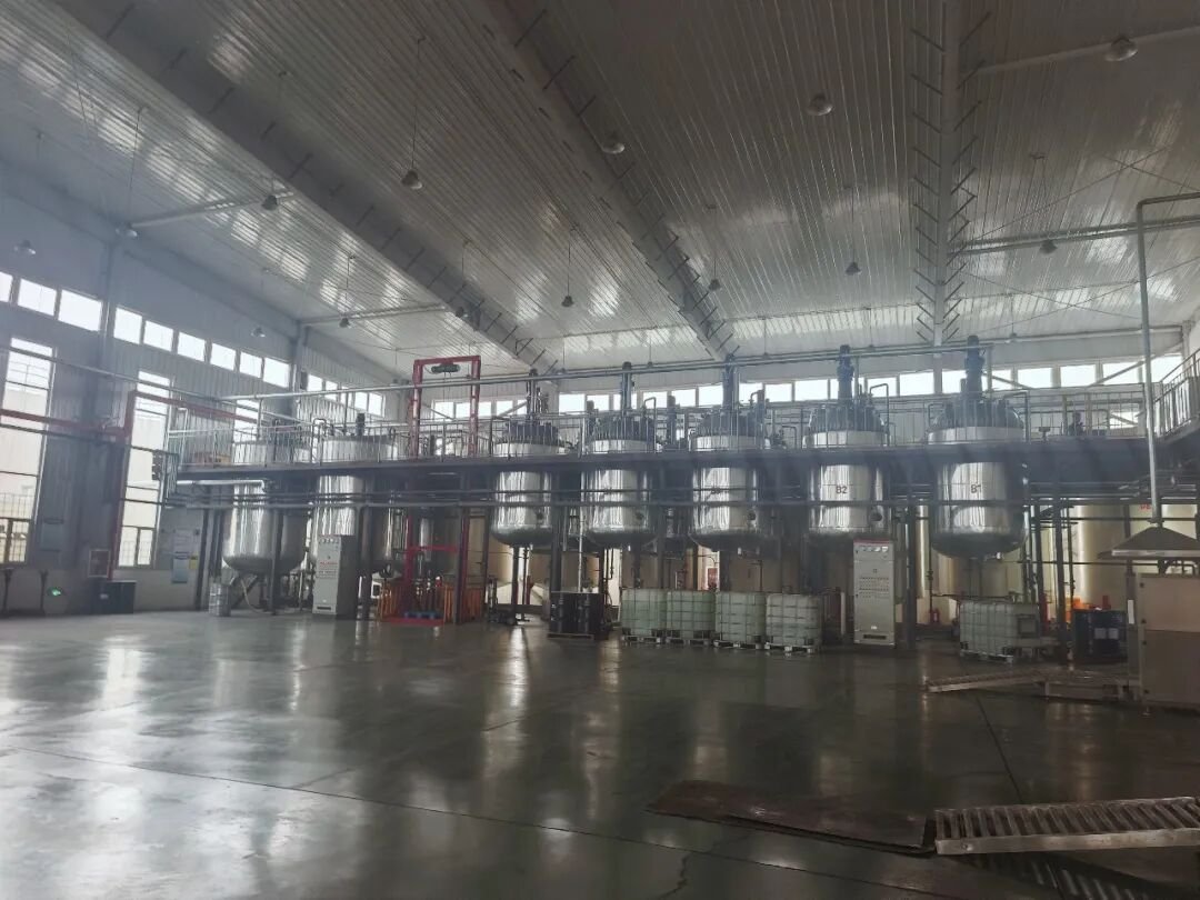 运河商学院六期13班石家庄游学：走进河北德特尔润滑油，对话专精特新发展路径