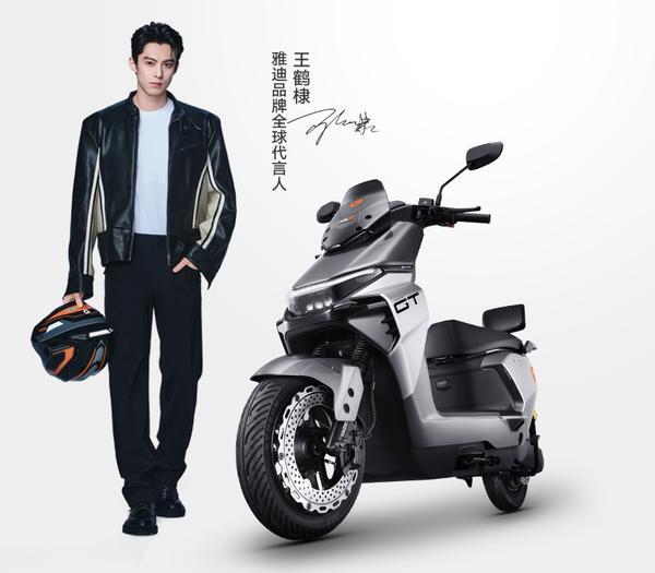 君智×雅迪十年战略共生 | 从行业第二到全球第一 | 营收从60亿到300亿