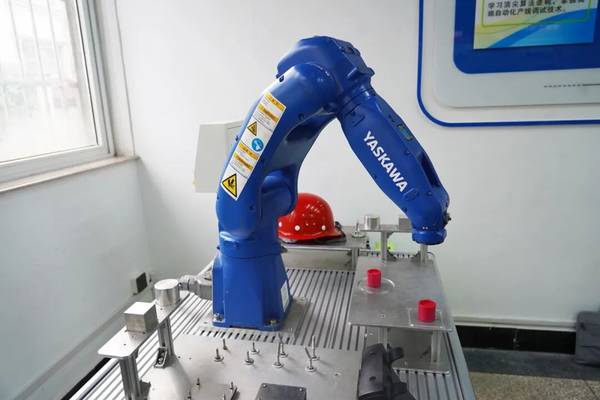 滨湖教育 | 工业机器人集成研发班 | ABB/FANUC/KUKA | 课程大纲 | 2026年