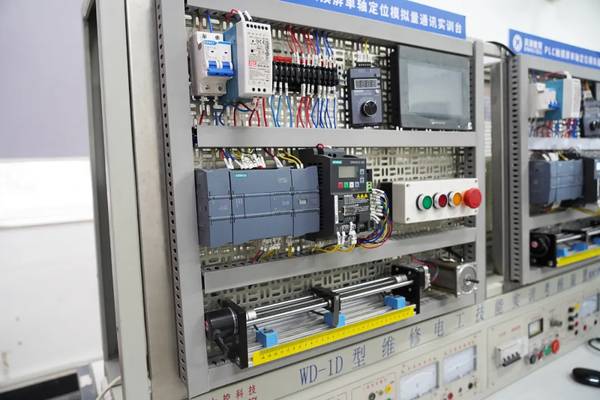 滨湖教育 | 智能制造 | PLC/工业机器人 | 新班开课 | 4月23日