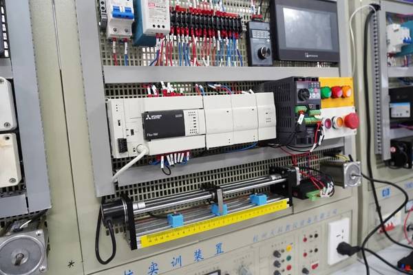 滨湖教育 | 电气工程师高级班 | 智能制造 | PLC/变频器/伺服 | 课程大纲