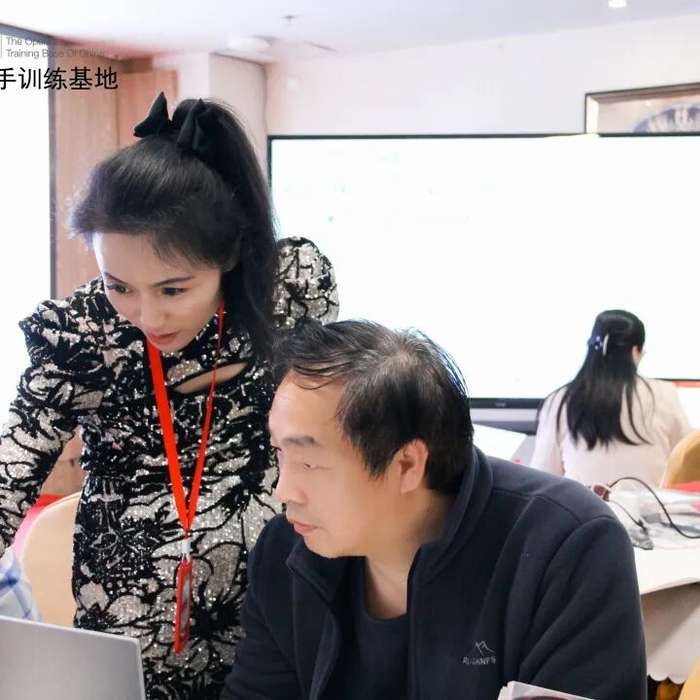 复旦求是操盘手训练基地 | 赵昌运 | 第127期《主题大师》圆满结业