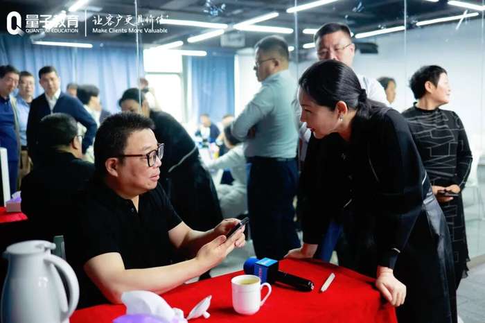 沈志坤 | 浙大法律专家 | 35年拆掉30万个企业风险