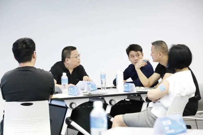 沈志坤 | 浙大法律专家 | 35年拆掉30万个企业风险