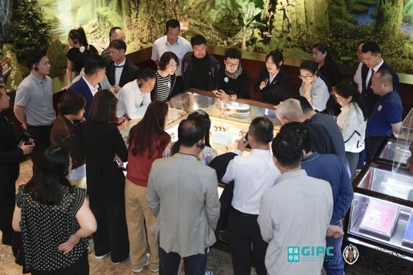 大健康与中医药产业硕博学位班 | 燕园健康科技 | 5月江苏南通站 | 安惠生物科技参访