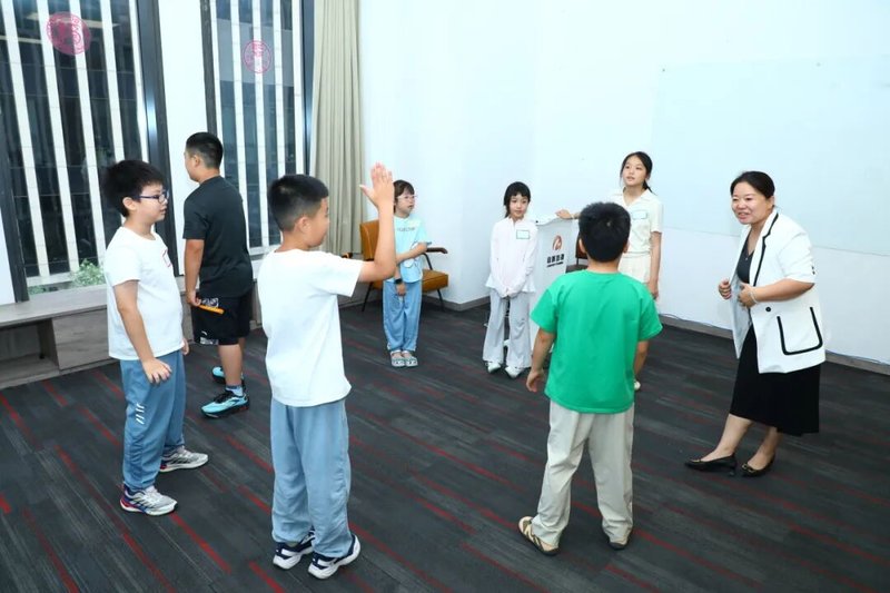 良辉语言艺术 | 良辉 | 2026少儿口才夏令营 | 让孩子敢说、会说、说得精彩