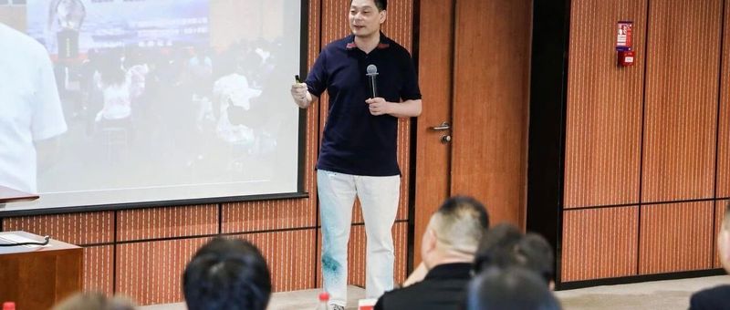 华一世纪大咖分享 | 对话天成集团成旺坤：打工与创业如何做对选择