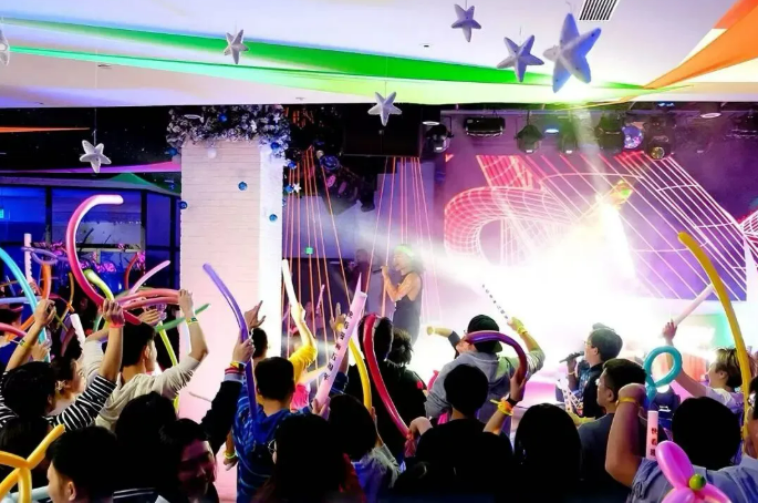 酷野少年ClubMed · 奇遇营
