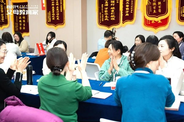心时代父母 | 女性力量中级班 | 贾波:手持心理学证书仍惹媳妇生气?直到她放了个屁,我悟了……