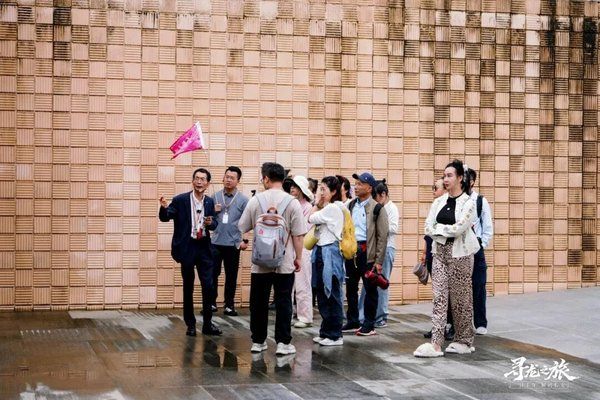 慧悦有道寻龙研学之解码长安第2604期圆满落幕周秦汉唐四篇章黎荔教授带队