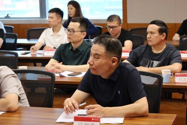 燕园医院管理第9期现代医院职业化管理研修班深圳班孙东东何冰张丹丹6月26-28日