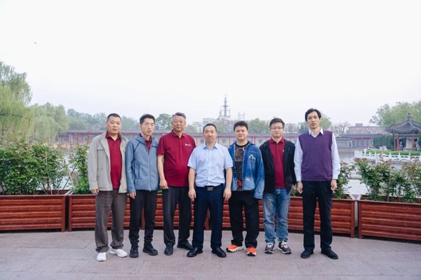 北京大学经济学院 | 雎国余&史辉&姚翔&唐聪 | 金融与投资（期货）研修班第23期结业 | 北京