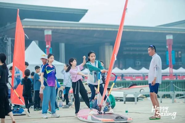 UYoung青少年营地 | 青岛帆板考证营 | 6天5晚 | 国字号训练基地