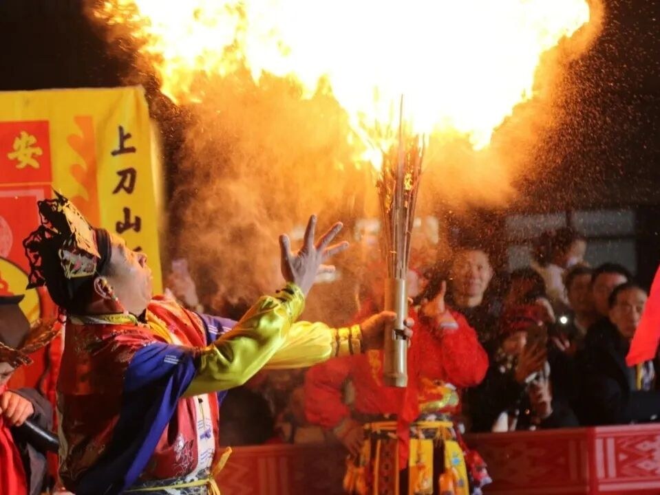 恩施亲子6日:走进22℃山野秘境,在土家文化与喀斯特自然里过一个会呼吸的暑假