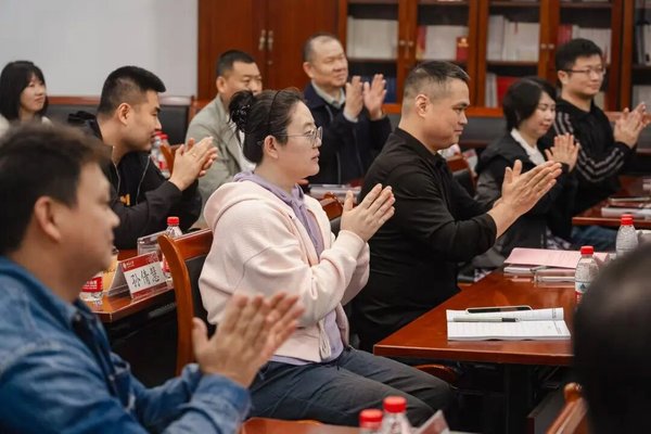 北京大学 | 雎国余&史辉&姚翔&唐聪 | 金融与投资（期货）研修班第23期结业 | 北京