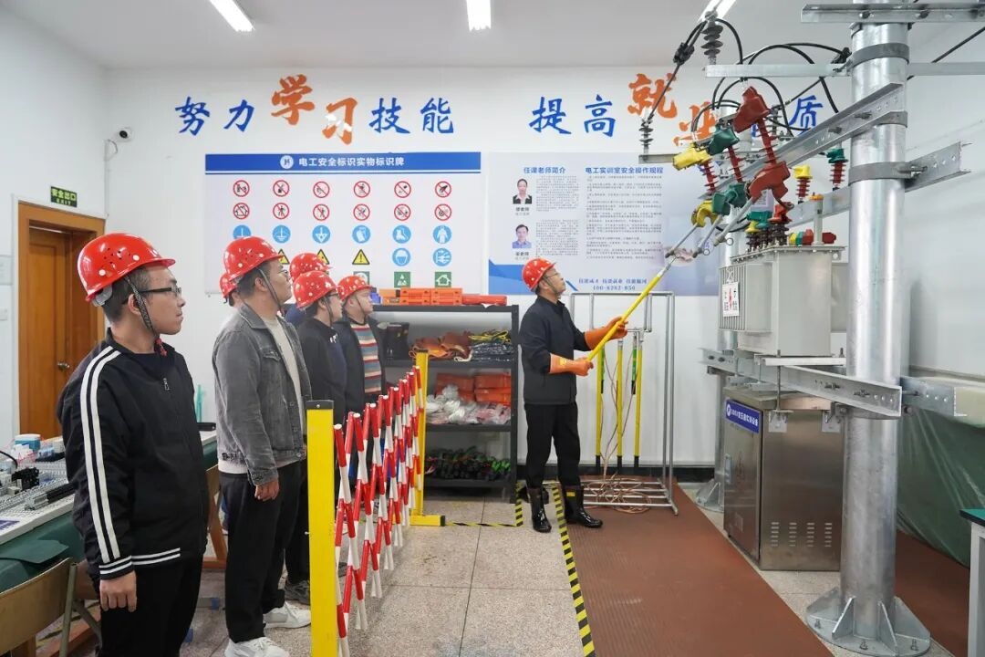 滨湖教育高低压电工与叉车司机特种作业上岗证培训报名指南