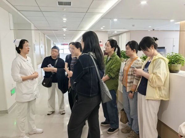 燕园医院管理 | 第42期现代医院护理管理研修班 | 北京 | 4月22-26日 | 圆满收官