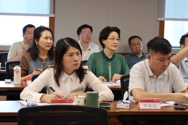 燕园医院管理 | 深圳八期圆满结业 | 王岳&左煌&傅天明 | 4月17-19日 | 九期6月启航