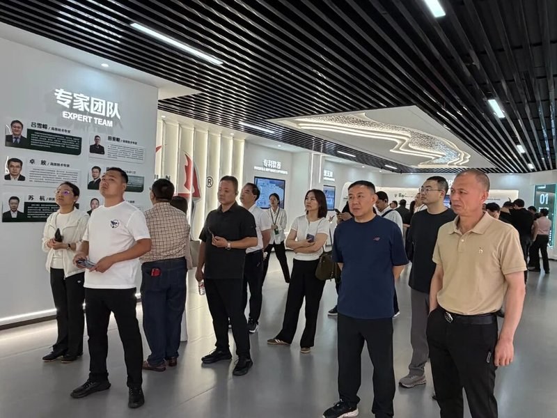 虎读商学院 | 中国电力能源企业家研修班 | 走进俊郎电气·乐清研学第四站 | 6月13日