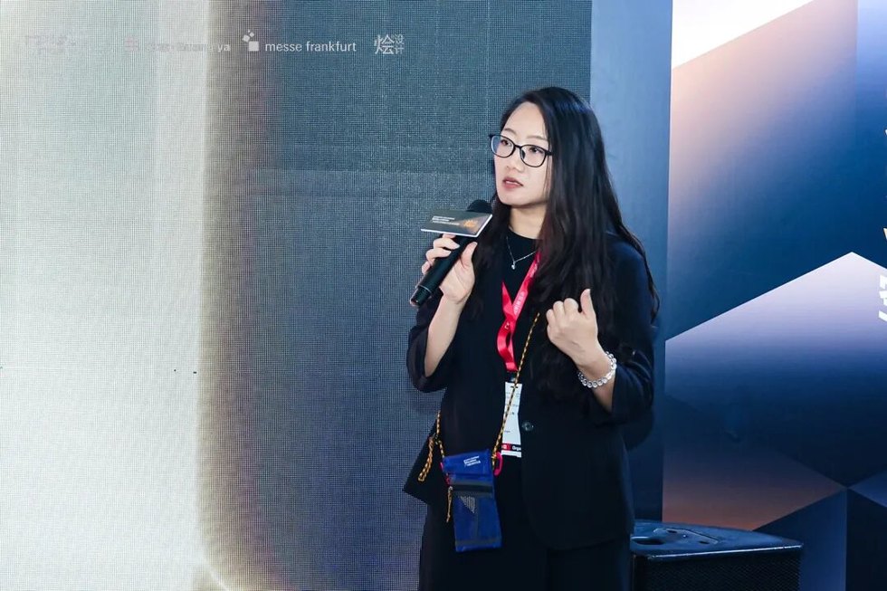 烩设计动态｜圆满成功 | 广州国际照明展&烩设计-以光为礼 全龄共融——国际趋势研讨会