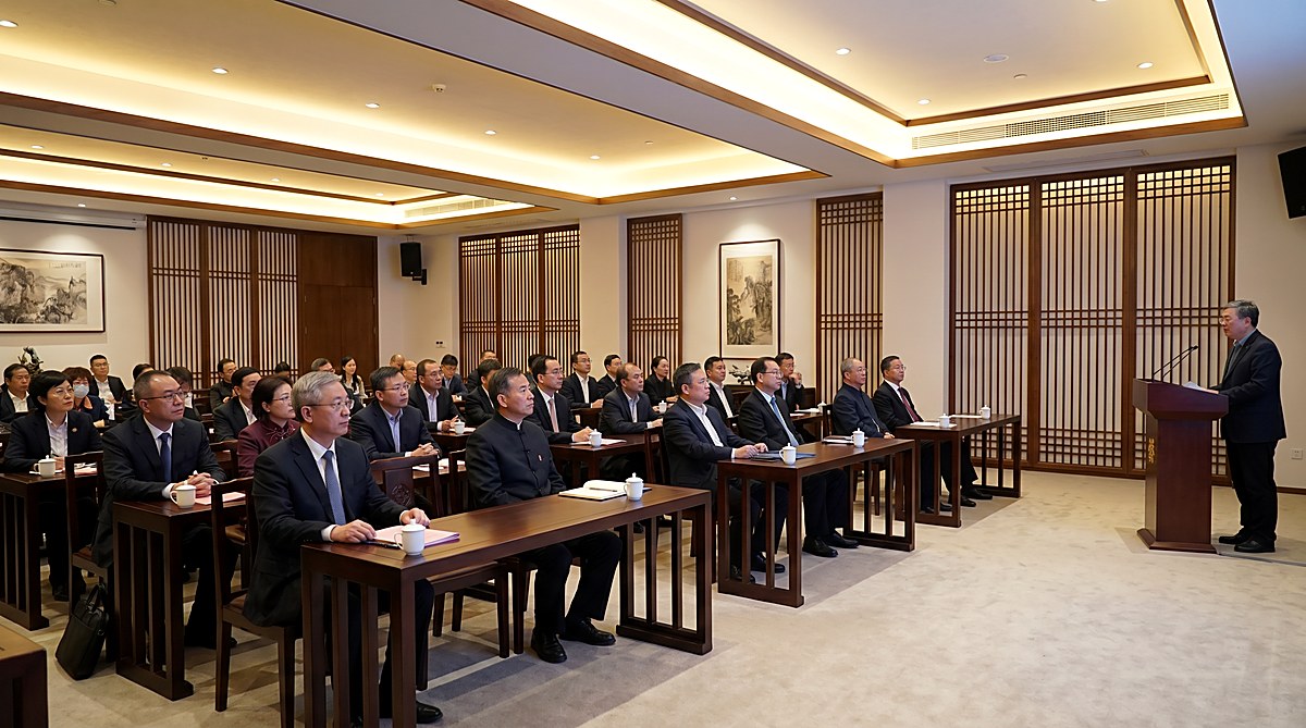华商领军商学 2026 怎么样？实战EMBA + 林道飞 + 课程