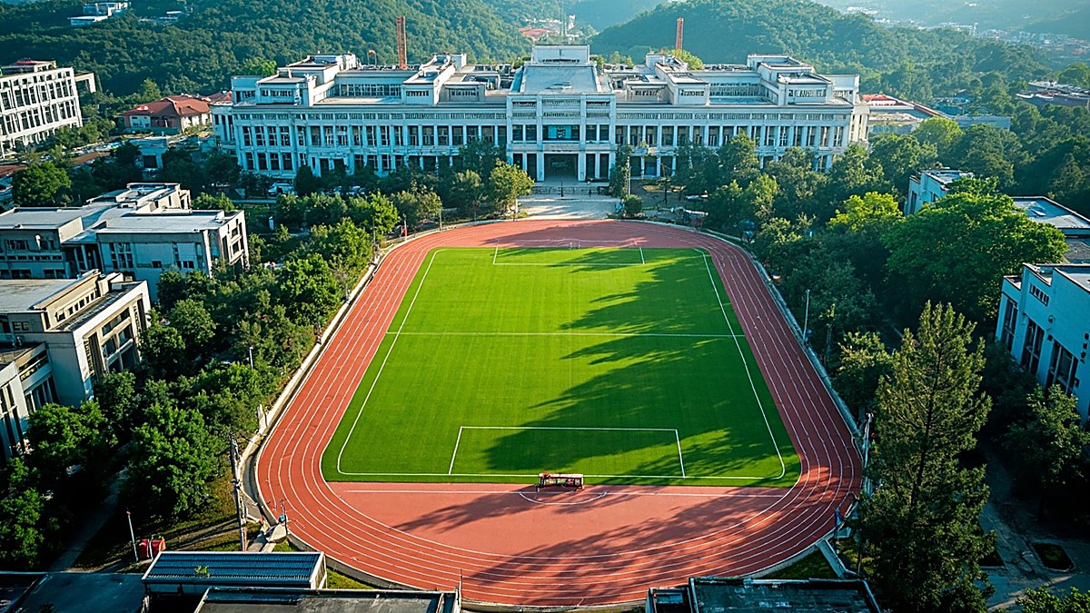成都高考复读封闭式管理学校,新学高考 24 小时全封闭校区 2026 招生