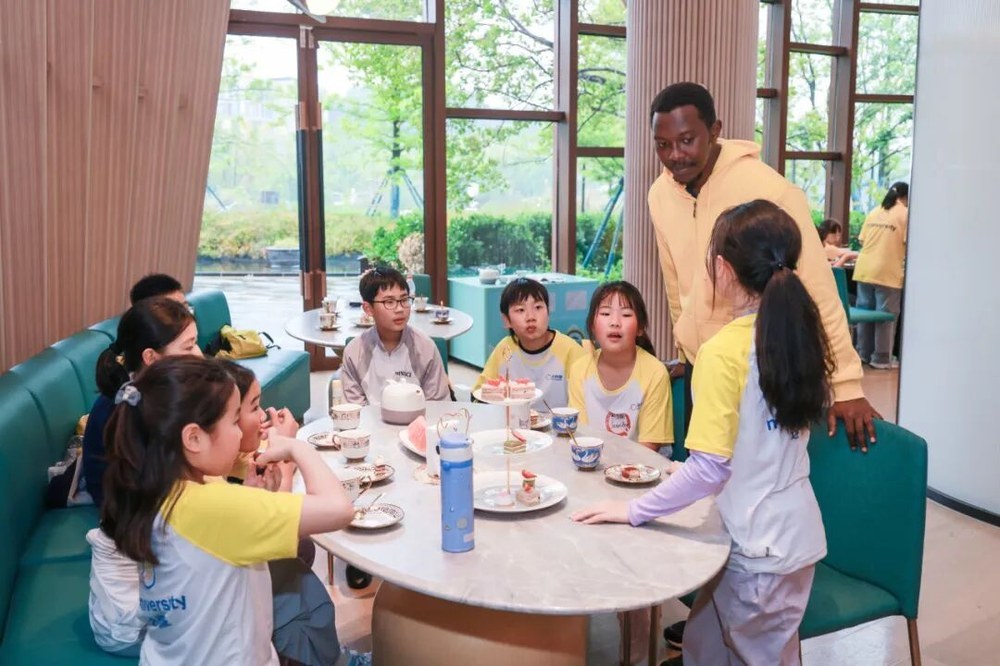 迷你营 | 丁一滕 | 南京·英伦戏剧双语营 | Club Med仙林度假村 | 7月20日-8月23日 | 7-11岁