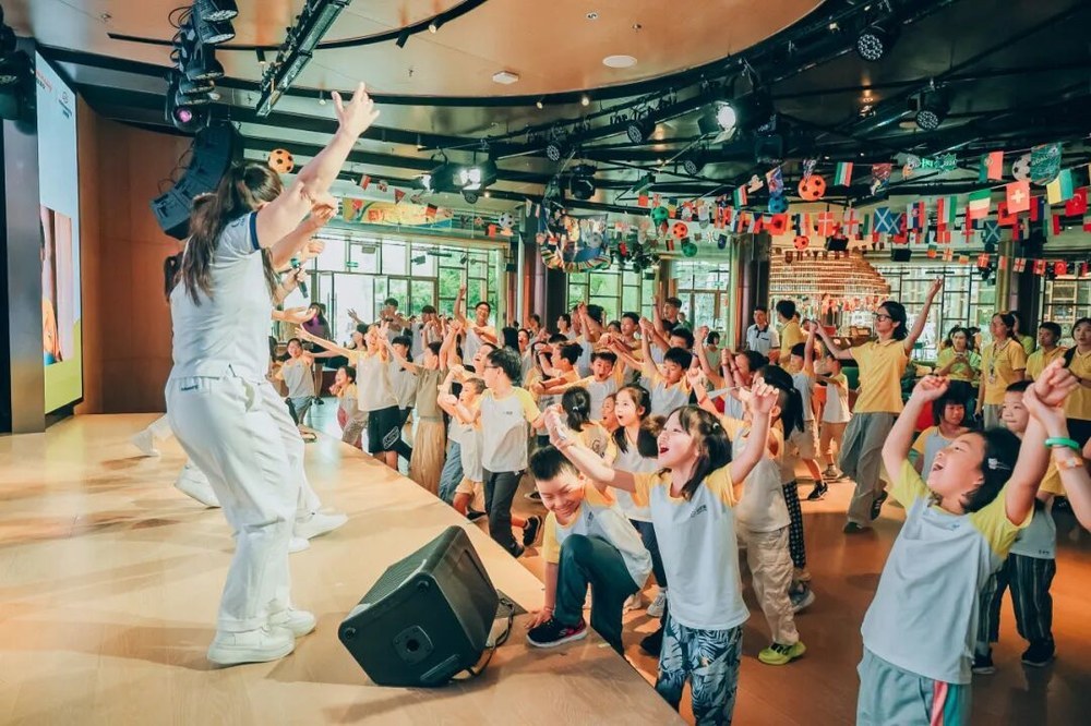 迷你营 | 丁一滕 | 南京·英伦戏剧双语营 | Club Med仙林度假村 | 7月20日-8月23日 | 7-11岁