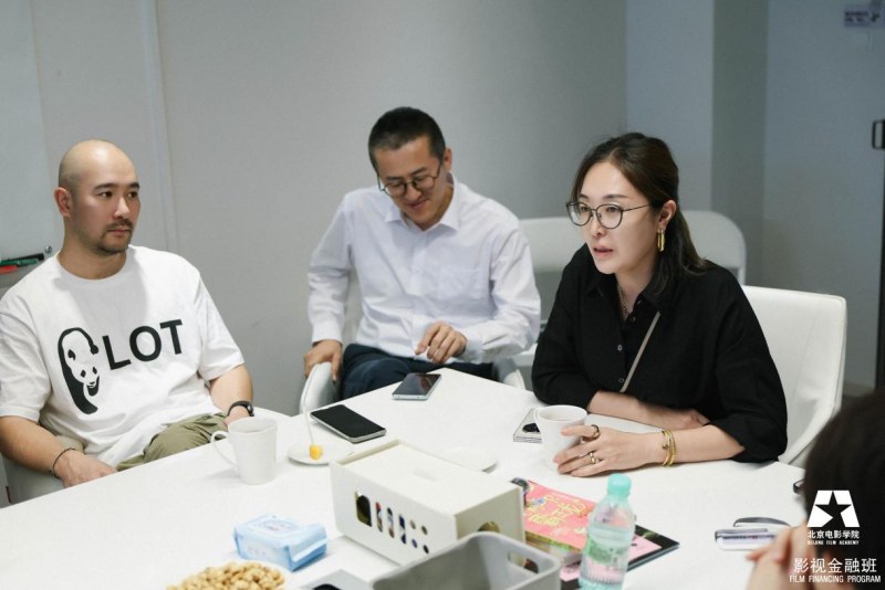 贾圆、何睿分享戛纳中国之夜与AIGC实践:北影影视金融班参访翼视界共探影视产业出海融合发展