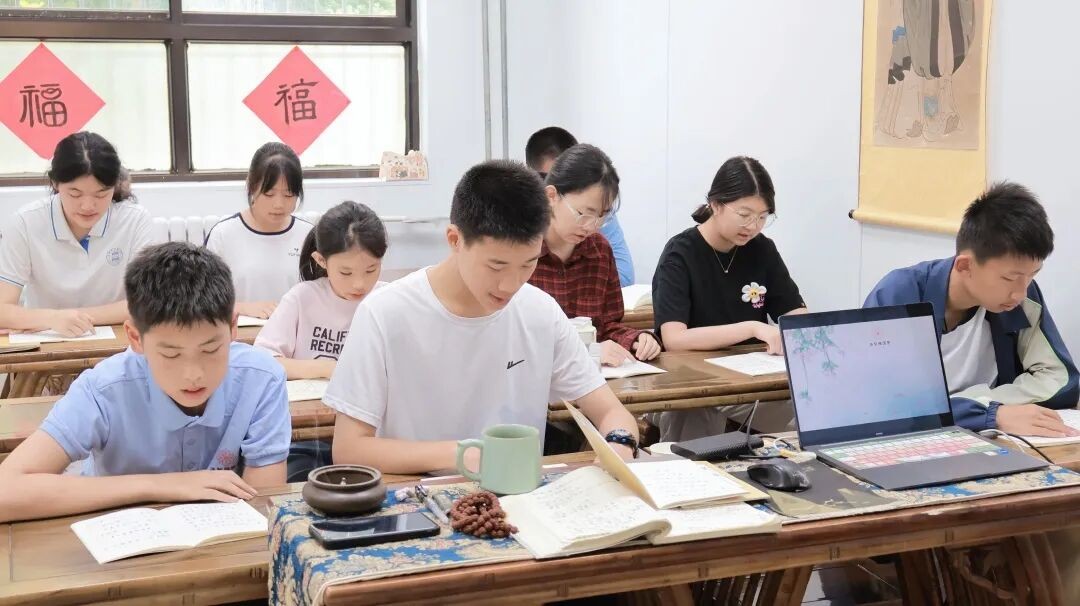 汇贤雅《四书》精讲进阶课程上线：40次周末课兼顾经典素养、文言能力与青春期成长