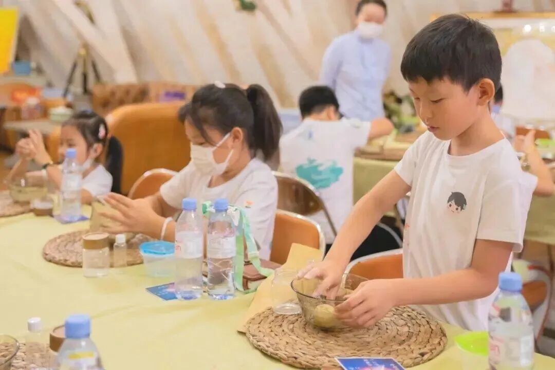澄澜集贤馆经典成长营暑期开课：在百年学堂学《三字经》、听中国神话、练声律表达, 澄澜集贤馆经典成长营暑期开课：在百年学堂学《三字经》、听中国神话、练声律表达
