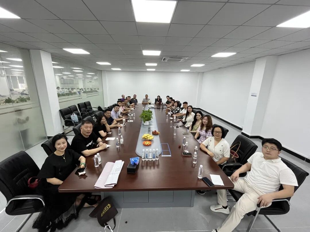 北清EMBA25132班东莞研学回顾：走进协意模具与辰研智造，读懂精工制造与湾区格局