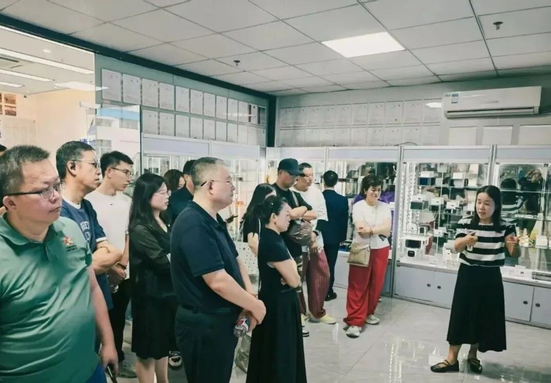 AI鲲鹏计划深圳实战研学收官:优清教育带学员走进人工智能与低空经济一线场景
