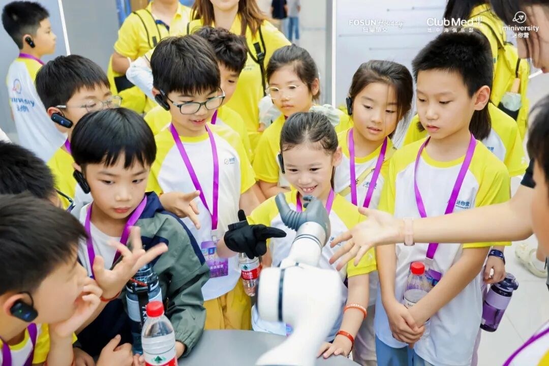 迷你营四大夏令营剩余席位：桂林溯溪丽江采菌三亚帆船杭州编程怎么选